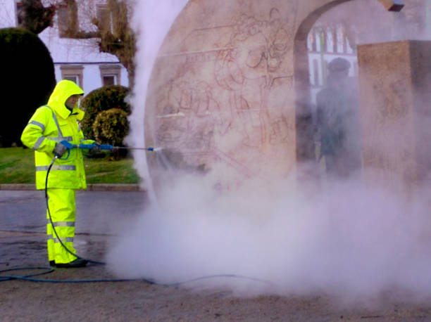 Best Commercial Building Pressure Washing  in Spooner, WI