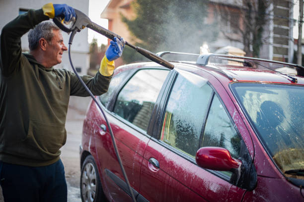 Best Garage Pressure Washing  in Spooner, WI